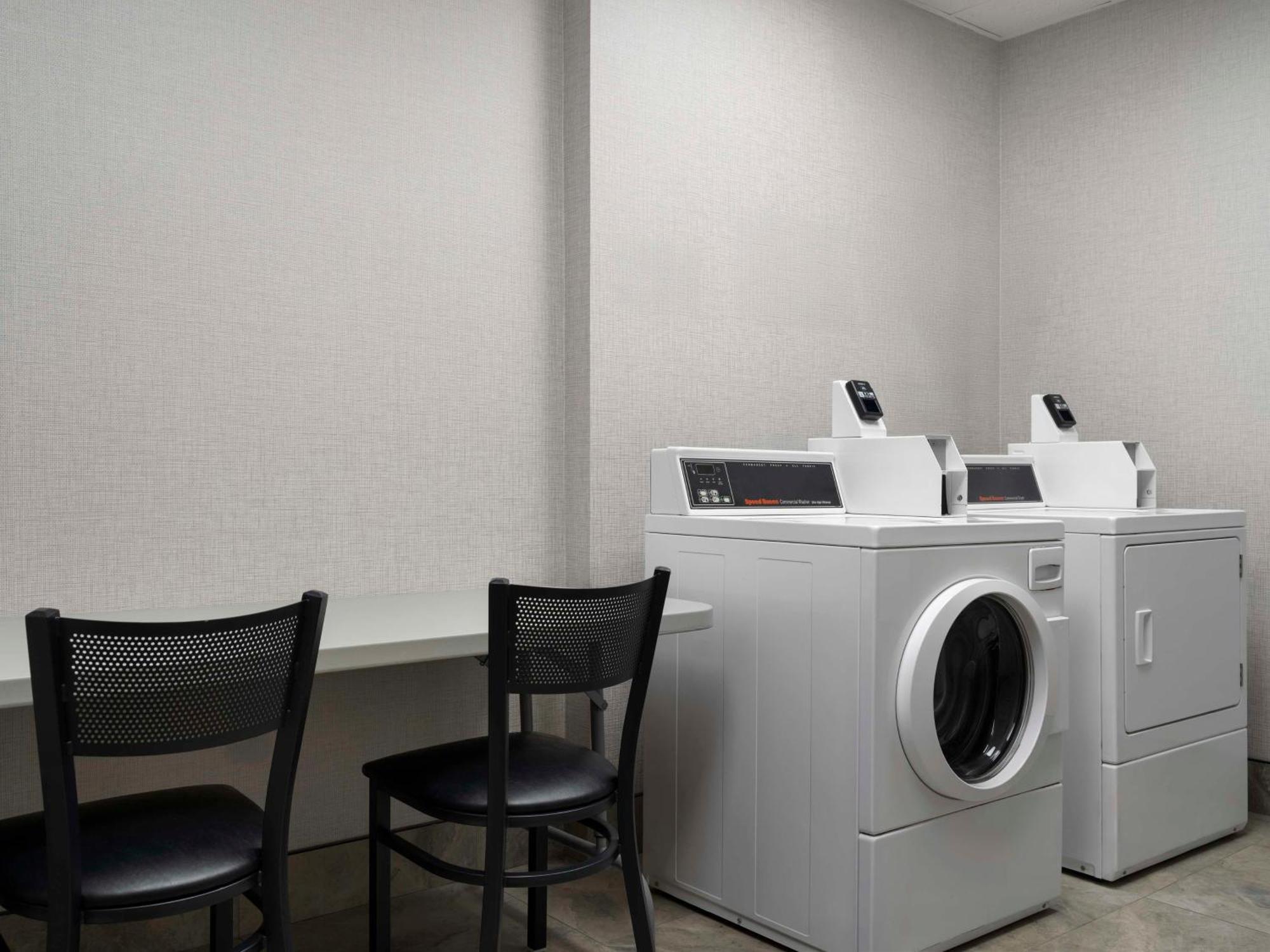 Hyatt Place Kansas City/Overland Park/Metcalf Zewnętrze zdjęcie