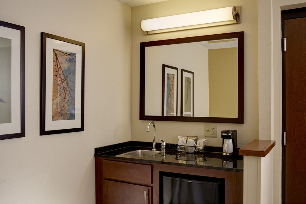 Hyatt Place Kansas City/Overland Park/Metcalf Zewnętrze zdjęcie